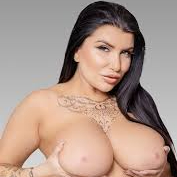 Romi Rain profile photo