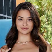 Eva Blume profile photo